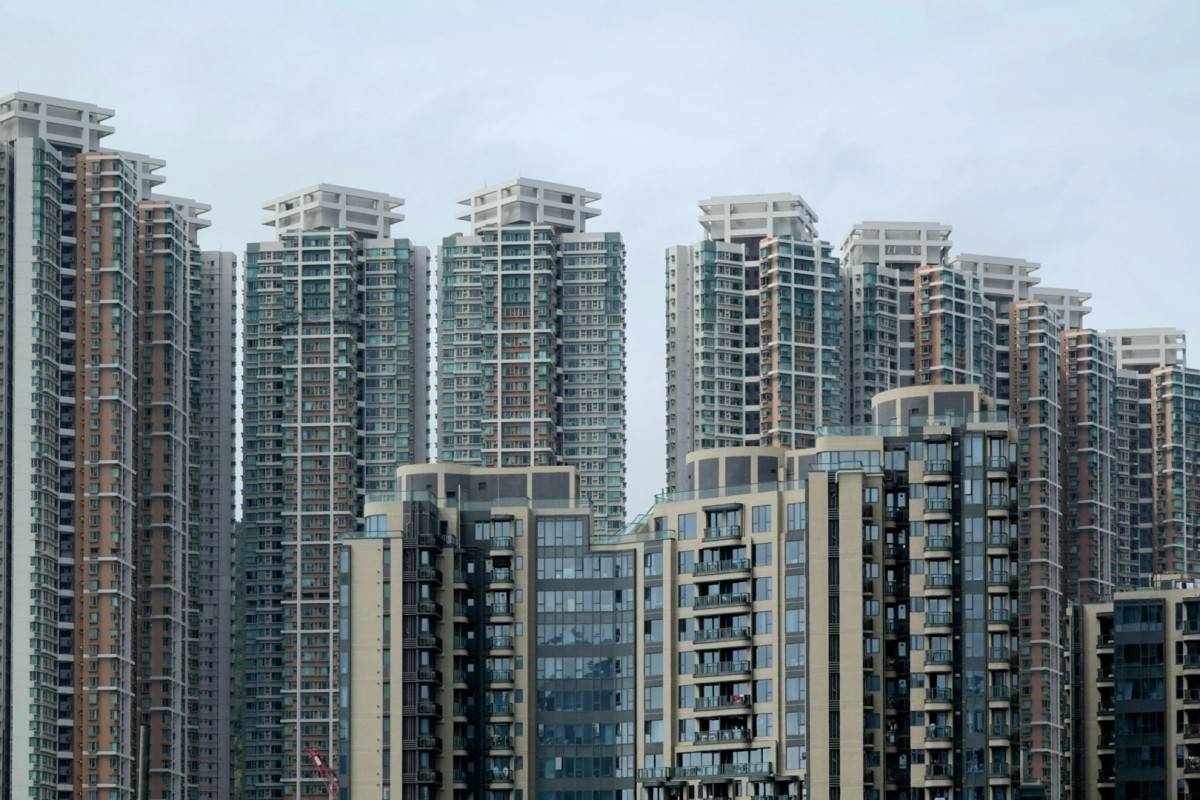 香港樓市的升浪很可能會在2021年完結，但不論如何我們必須要關注2023年至2024年拐點。